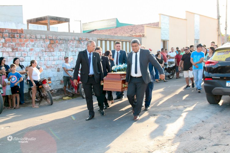 Registros  Fotográficos  da solenidade fúnebre ao  ex- vereador e ex-presidente , Sr. Edvan Alves Barbosa aos 14 de setembro de 2024 na Câmara Municipal de Mata Roma - MA